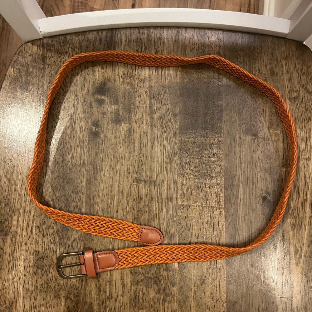 Women’s Tan and brown braided fashion belt